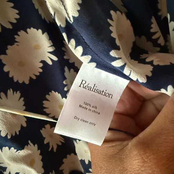 Realisation Par Navy and White Floral Midi Dress - Picture 4 of 4